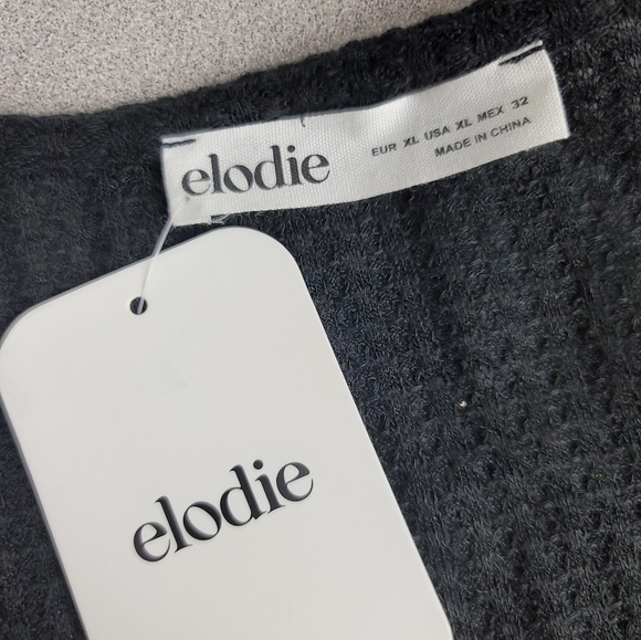 **NWT** ELODIE Waffle Knit Front Tie Long Sleeves V-neck Crop Top/Blouse Goth - Picture 7 of 9